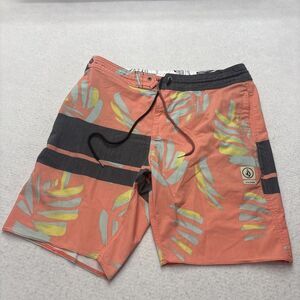 Volcom 4Way Stretch 3 Quarta Slinger Swim Trunks Men’s 34 Floral/Stripe Pattern